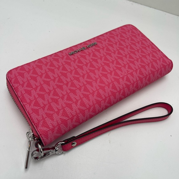 MICHAEL KORS Jet Set Large Signature Logo Continental Wallet Wristlet Phone NWT - Picture 8 of 16